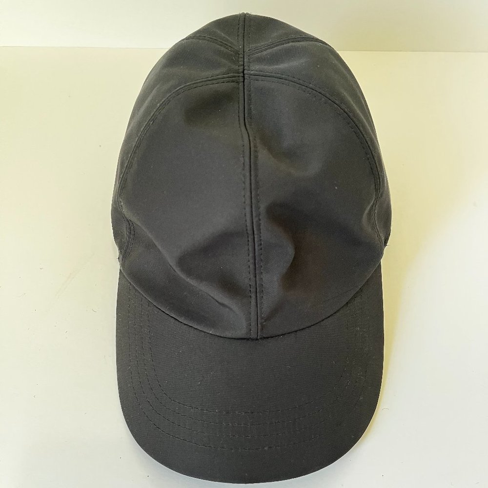 Black fleece lined cap by Weatherproof